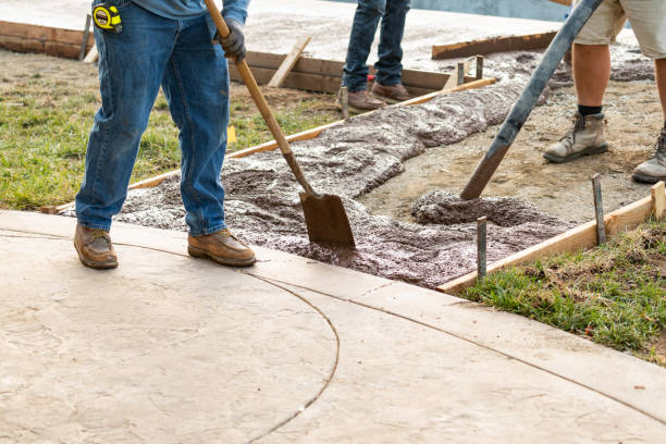 Best Local Concrete Companies  in Evansville, IN